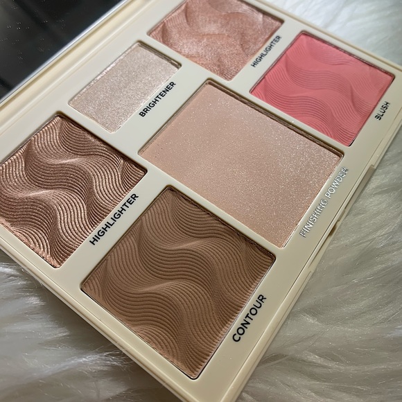 Cover FX face pallet
